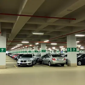 garagem para 112 carros