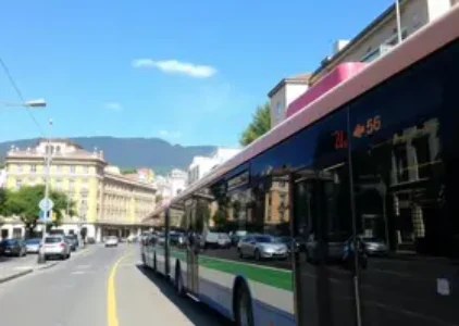 licitação de ônibus em Cotia