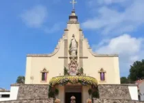 Nossa Senhora do Monte Serrate