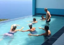 aulas de hidroginástica para pessoas a partir de 60 anos